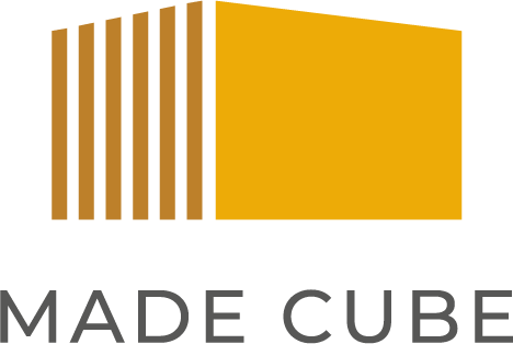 logo Madecube - produkcja i wynajem kontenerów. Budownictwo modułowe.